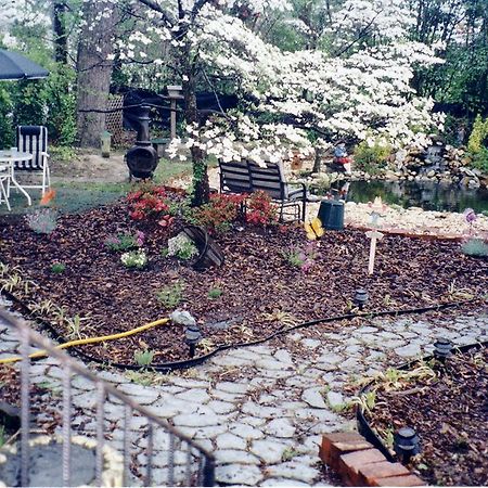 The Twin Magnolias Bed & Breakfast Roanoke Rapids Exterior foto